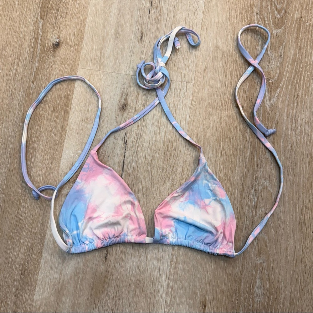 NWOT Frankie’s Bikinis swim top